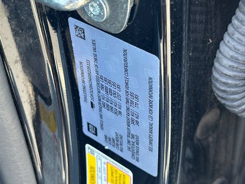 Used 2024 GMC Yukon SLT AWD/4WD image 55