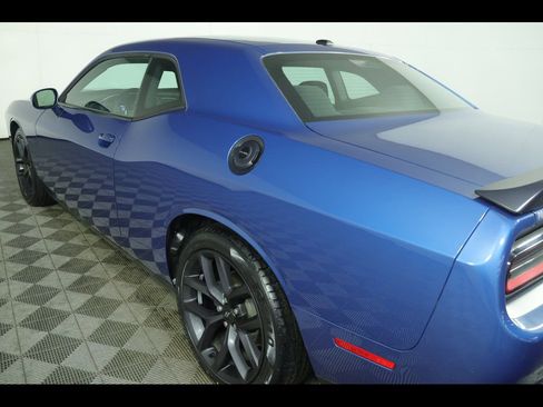 Used 2020 Dodge Challenger R/T w/ Blacktop Package image 16