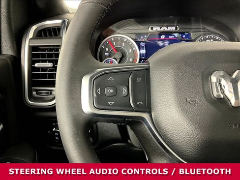 Used 2025 RAM 3500 Big Horn AWD/4WD image 12