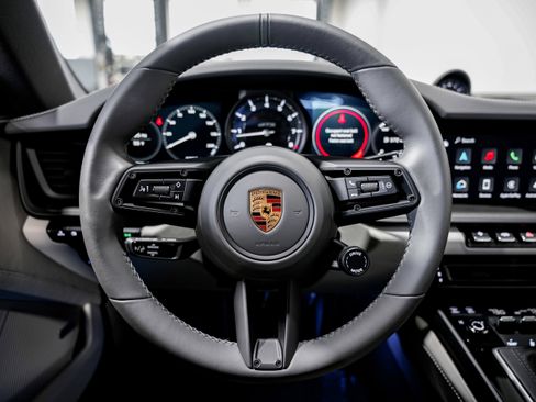 Used 2022 Porsche 911 Carrera GTS image 10