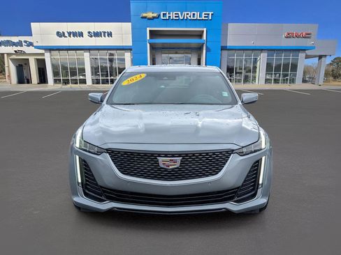 Used 2024 Cadillac CT5 Premium Luxury image 2