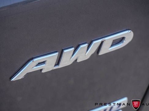 Used 2022 Honda CR-V Touring image 4