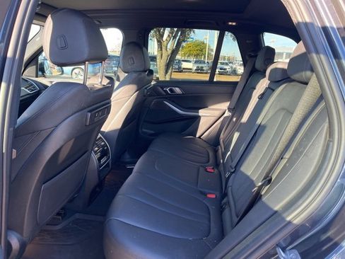 Used 2022 BMW X5 sDrive40i w/ Premium Package image 10