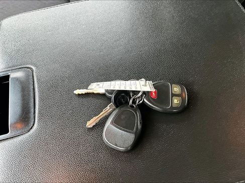 Used 2012 GMC Sierra 1500 SLE w/ Power Tech Package image 32