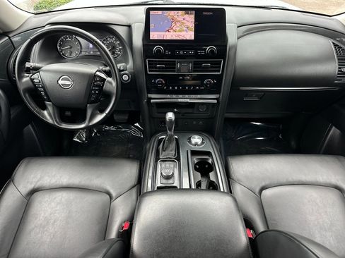 Used 2024 Nissan Armada SV image 15