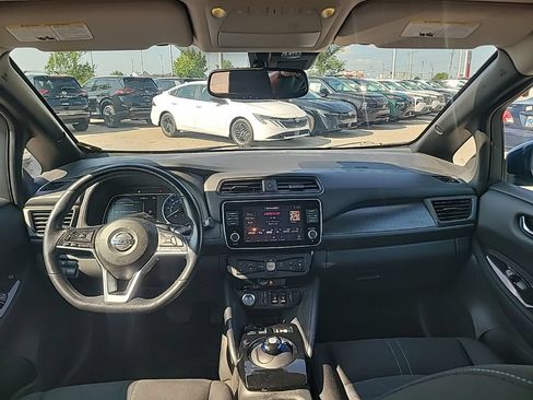 Used 2022 Nissan Leaf SV Plus FWD image 13