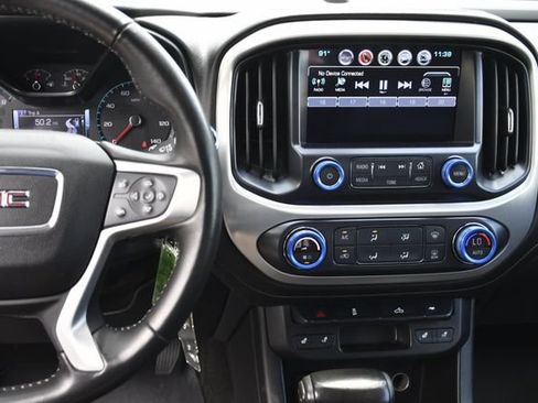 Used 2018 GMC Canyon SLT w/ Trailering Package RWD image 11