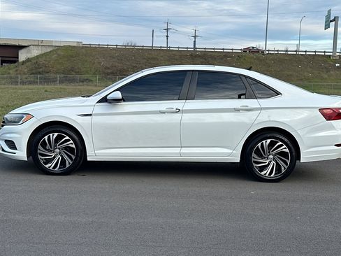 Used 2020 Volkswagen Jetta SEL image 6