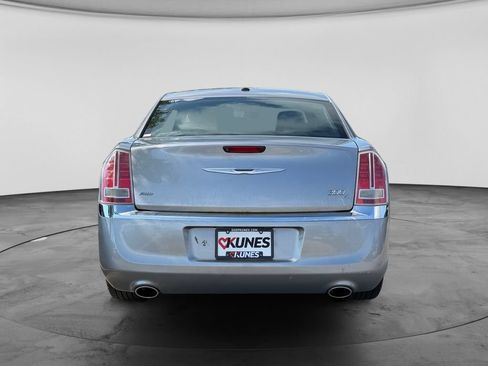 Used 2013 Chrysler 300 C AWD/4WD image 8