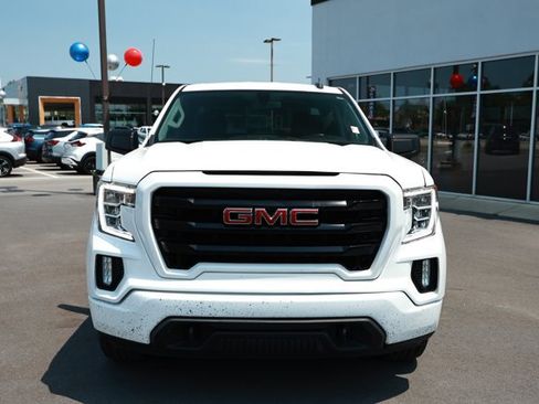 Used 2022 GMC Sierra 1500 Elevation AWD/4WD image 2