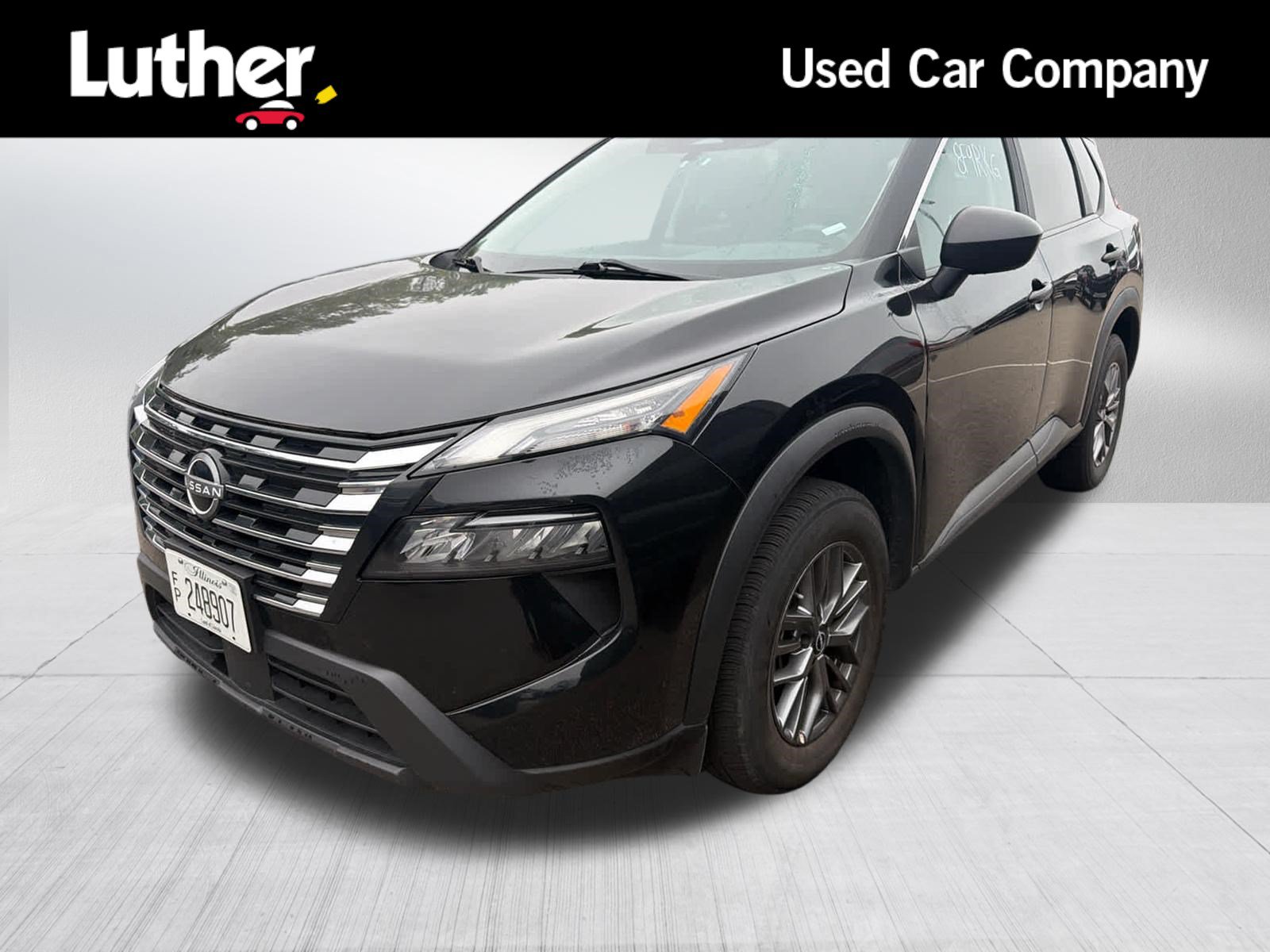 Used 2024 Nissan Rogue S AWD/4WD image 1