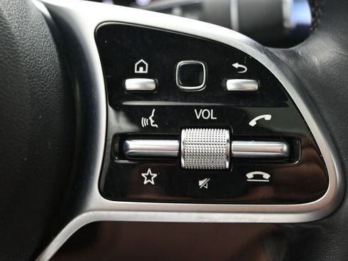 Used 2019 Mercedes-Benz E 300 image 22