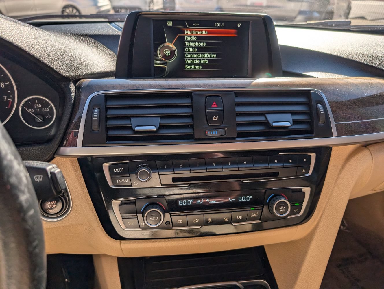 Used 2016 BMW 328i Sedan RWD image 22