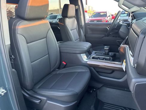 New 2026 Chevrolet Silverado 1500 LT Trail Boss w/ Convenience Package II AWD/4WD image 14