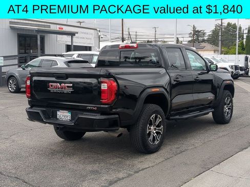Used 2023 GMC Canyon AT4 w/ AT4 Premium Package AWD/4WD image 8