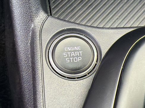 Used 2025 Kia K4 LXS FWD image 25