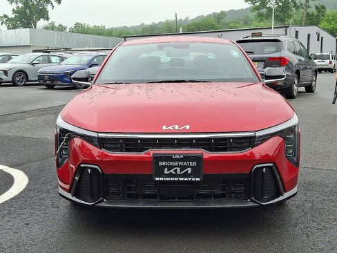 New 2025 Kia K4 GT-Line image 2