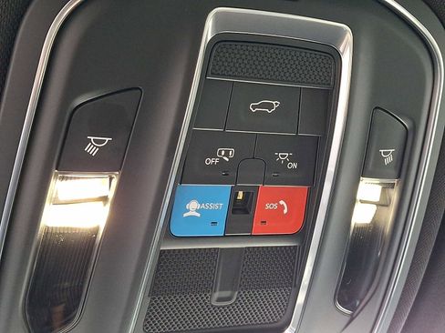 New 2025 Jeep Grand Cherokee L Laredo image 16