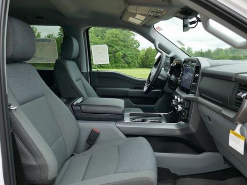 New 2025 Ford F150 XLT w/ Equipment Group 302A MID image 10