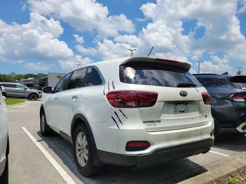 Used 2019 Kia Sorento L FWD image 3