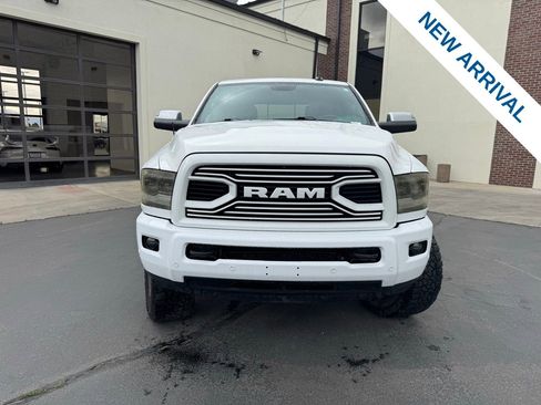 Used 2018 RAM 2500 Limited AWD/4WD image 2