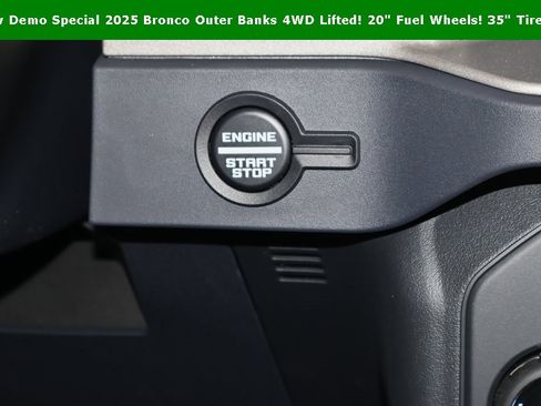 New 2025 Ford Bronco Outer Banks image 20