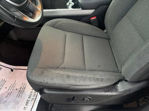 Used 2021 RAM 1500 Big Horn AWD/4WD image 16