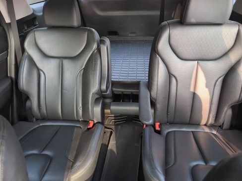 Used 2022 Hyundai Palisade SEL w/ Premium Package FWD image 27