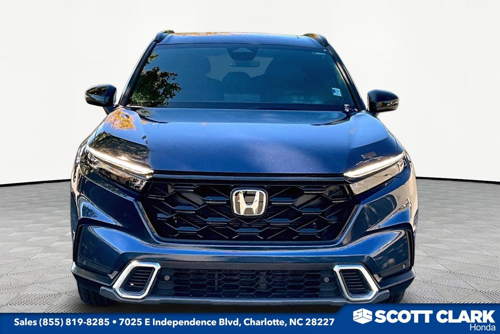Used 2026 Honda CR-V Sport Touring image 2