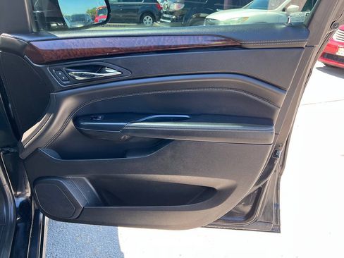 Used 2015 Cadillac SRX Luxury w/ Driver Awareness Package AWD/4WD image 16