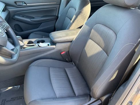 Certified 2025 Nissan Altima 2.5 S image 19