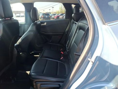 Certified 2024 Ford Escape Platinum image 12