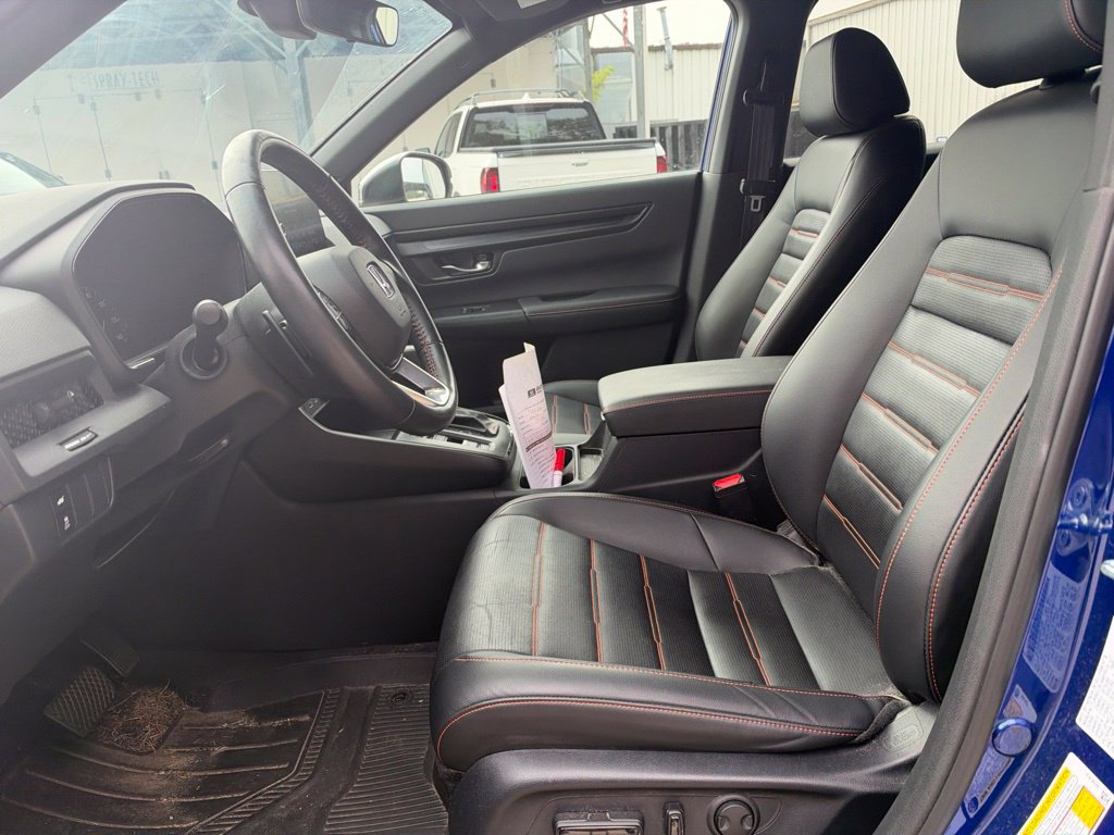 Used 2025 Honda CR-V Sport-L image 4