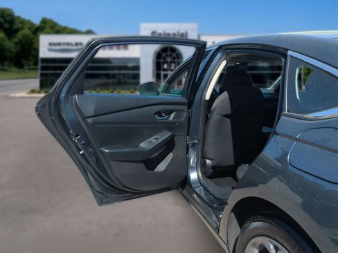 Used 2024 Honda Accord EX image 28