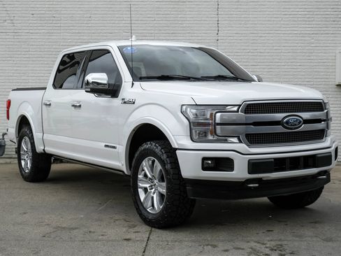 Used 2018 Ford F150 Platinum w/ Equipment Group 701A Luxury AWD/4WD image 5