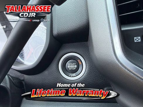 Used 2024 RAM 3500 Big Horn AWD/4WD image 21