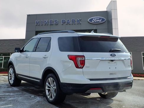 Certified 2019 Ford Explorer XLT w/ Equipment Group 202A image 5