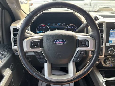 Used 2018 Ford F250 Lariat w/ Lariat Ultimate Package AWD/4WD image 26