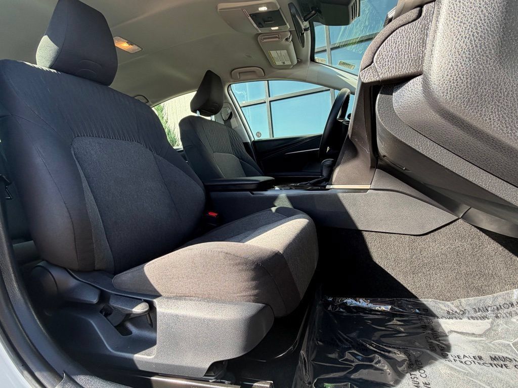 Used 2025 Toyota Camry LE FWD image 19