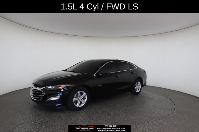 Used 2022 Chevrolet Malibu LS FWD image 2