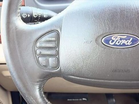 Used 2006 Ford F250 Lariat RWD image 21