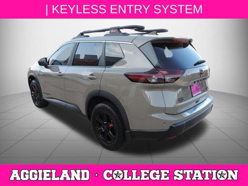 Certified 2025 Nissan Rogue SV w/ Rock Creek Premium Package AWD/4WD image 6