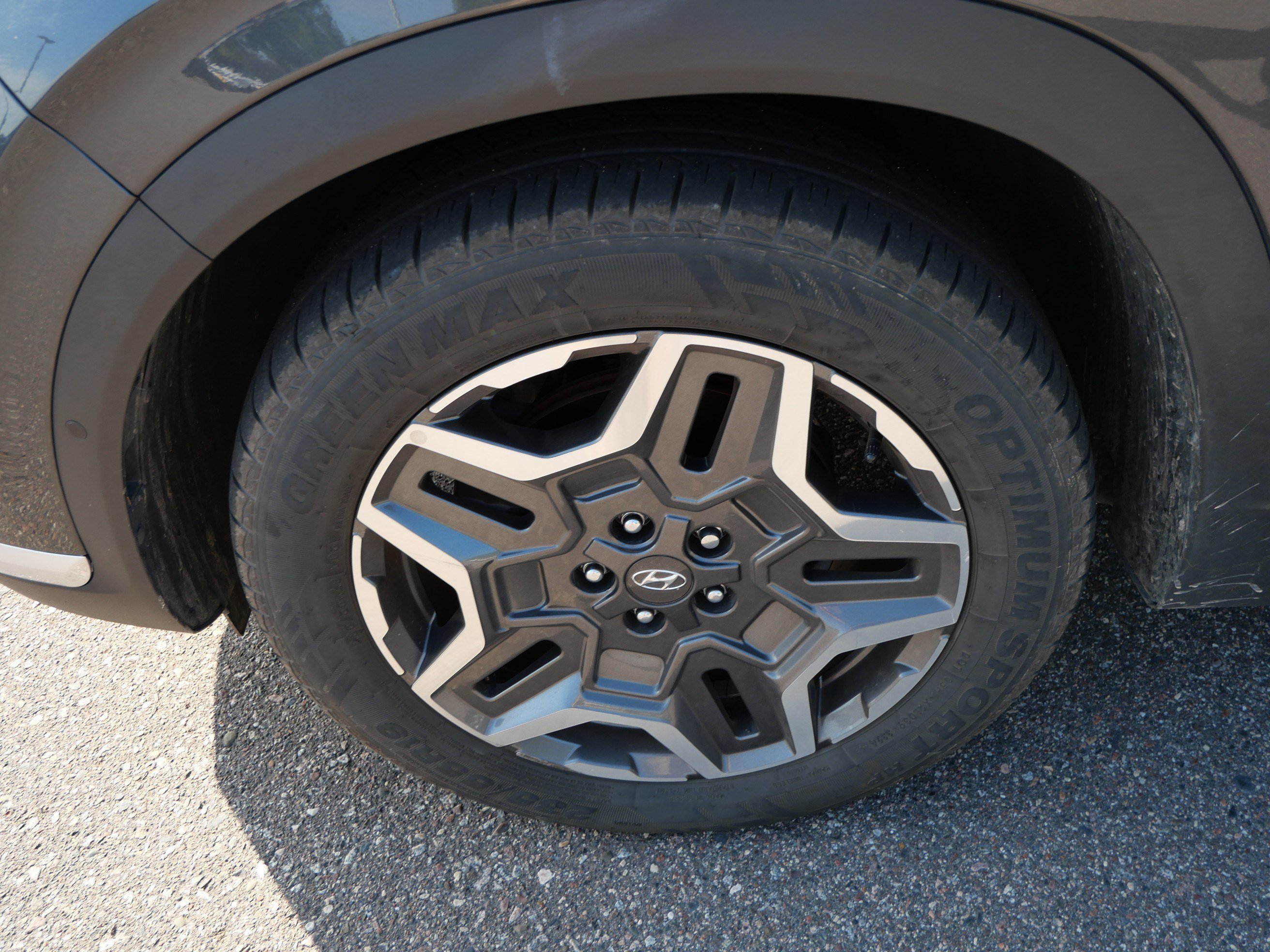 Used 2022 Hyundai Santa Fe Limited FWD image 15