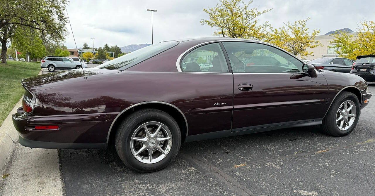 Used 1995 Buick Riviera Supercharged Coupe FWD image 8
