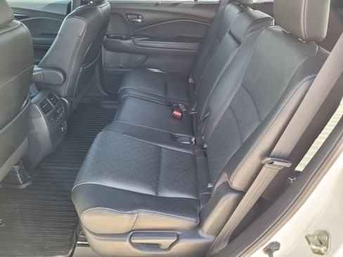 Used 2020 Honda Passport Touring image 14