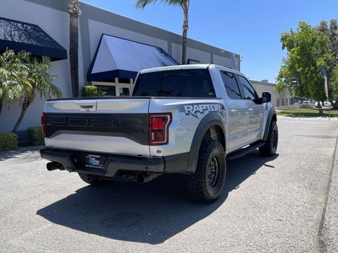 Used 2018 Ford F150 Raptor w/ Equipment Group 802A Luxury AWD/4WD image 5