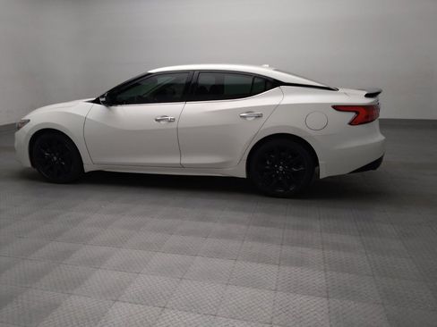 Used 2017 Nissan Maxima SR w/ Midnight Edition FWD image 3