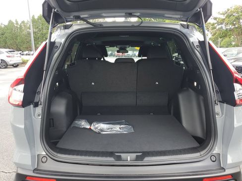 Used 2026 Honda CR-V Sport image 8