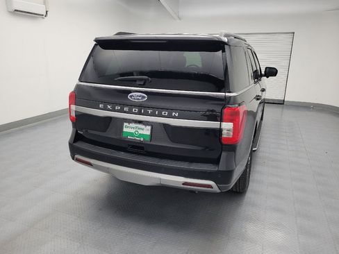 Used 2022 Ford Expedition XLT AWD/4WD image 7