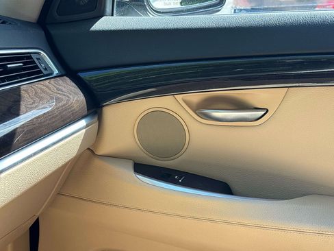 Used 2013 BMW 535i Gran Turismo RWD image 32